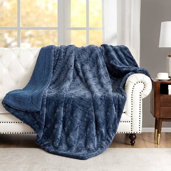 COPY - New Faux Fur Throw Blanket for Couch, Tie-Dye Reversible Fuzzy Blankets,… - Picture 1 of 11